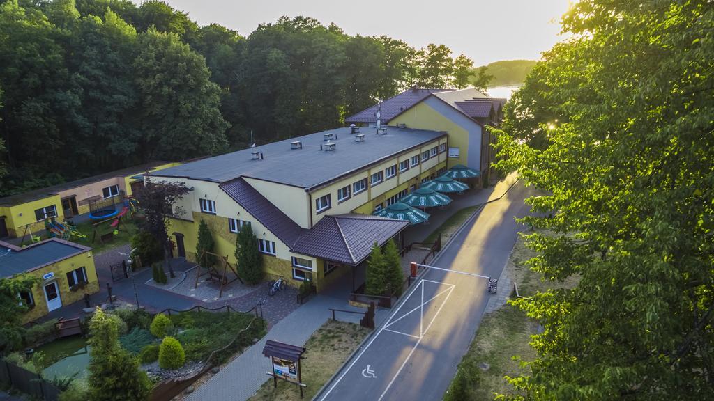 Centrum Wypoczynkowo-Konferencyjne Zacisze Złotów Exterior foto